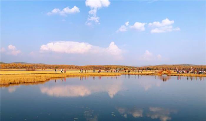 鄂尔多斯七星湖沙漠生态旅游区