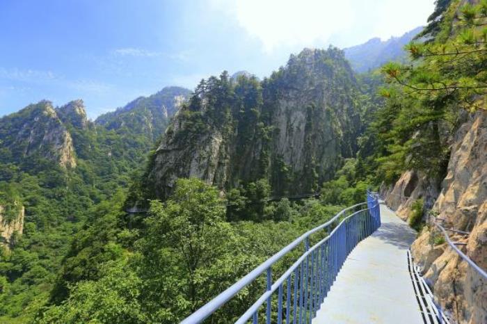 平顶山尧山风景区