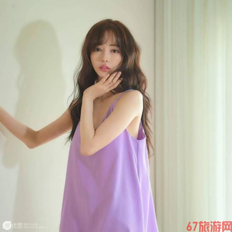 深圳於邹洁职业主播网红23岁身高172